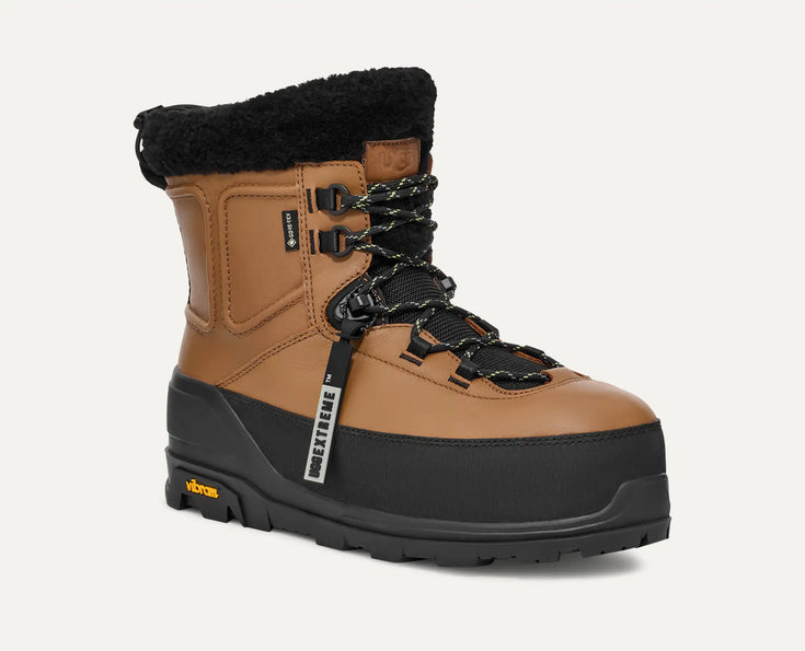 All Gender Shasta Boot Mid Boot