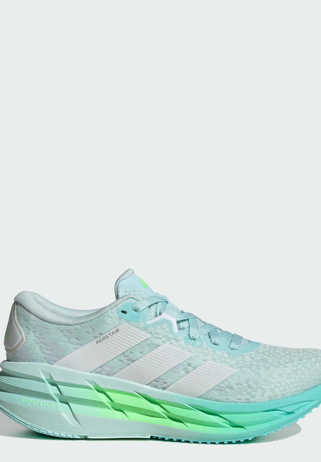 - Obuwie do biegania treningowe