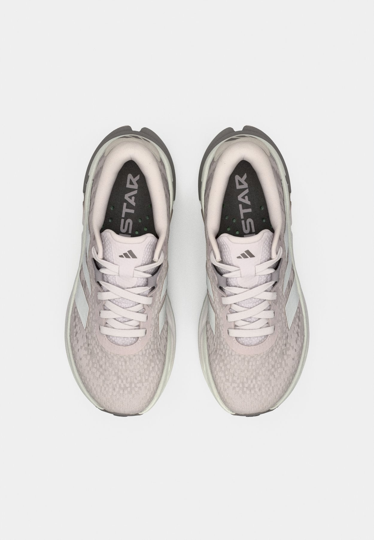 - Obuwie do biegania treningowe